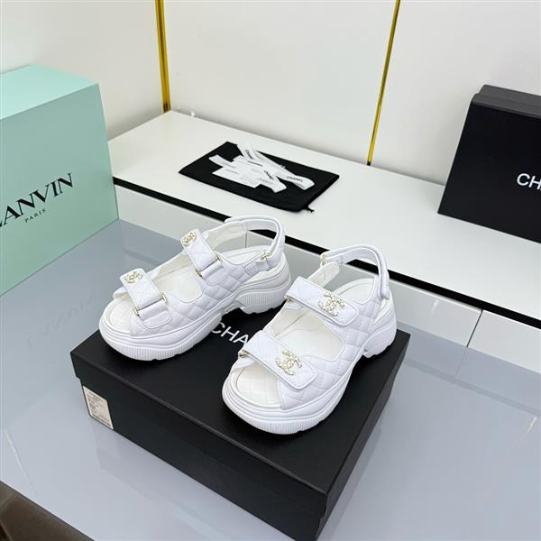 20251128184516928 290